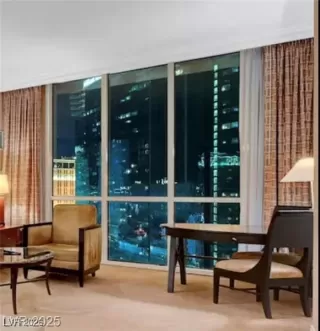 Photo #3: 2752607 Listing