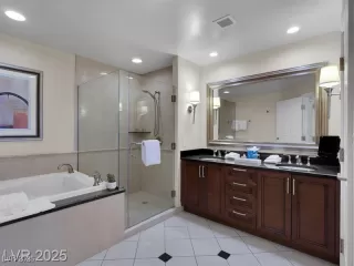 Photo #6: 2752607 Listing