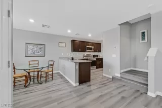 Photo #2: 2752625 Listing 