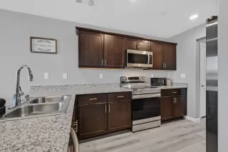 Photo #5: 2752625 Listing 