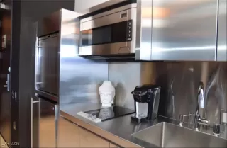 Photo #6: 2752659 Listing