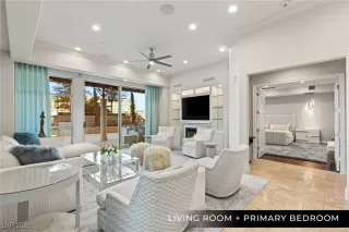 Photo #3: 2752661 Listing 