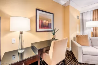 Photo #5: 2752676 Listing