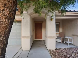 Photo #2: 2752704 Listing 