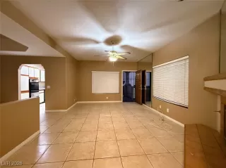 Photo #4: 2752708 Listing 