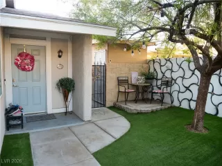 Photo #2: 2752720 Listing 