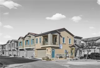 Photo #1: 2752724 Listing