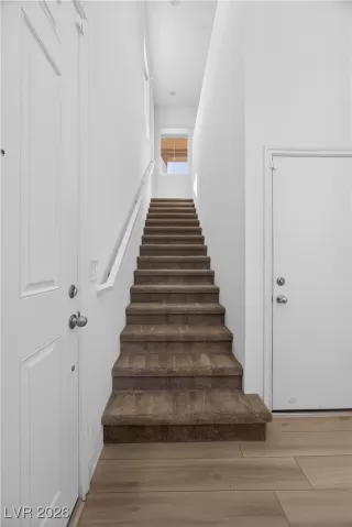 Photo #6: 2752724 Listing