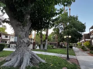 Photo #6: 2752732 Listing 