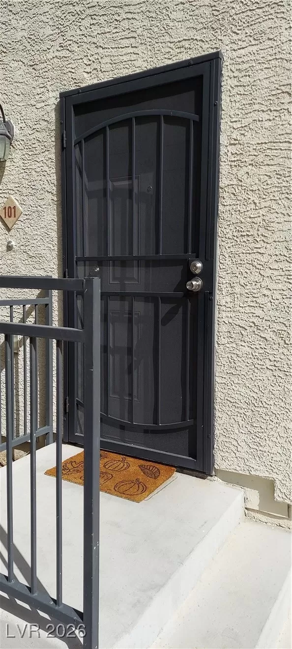 MLS: 2752796 Condo For Sale