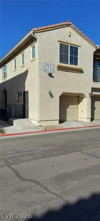 Photo #3: 2752796 Listing 