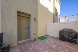 Photo #3: 2752873 Listing