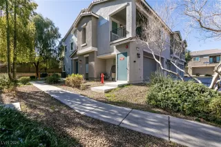 Photo #2: 2752958 Listing 