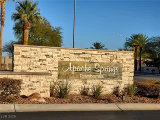 Photo #2: 2752998 Listing 