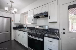 Photo #4: 2753013 Listing 