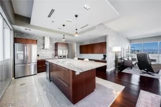 Photo #4: 2753050 Listing 