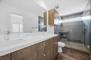 Photo #1: 2753088 Listing 