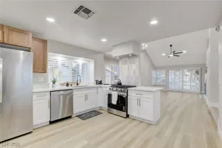 Photo #6: 2753123 Listing 