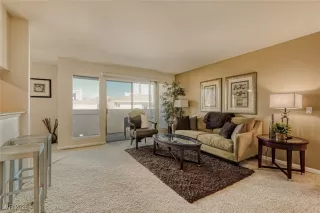 Photo #4: 2753159 Listing 