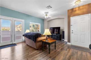 Photo #2: 2753171 Listing 