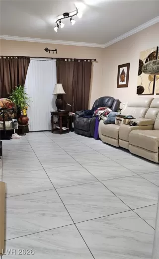 Photo #1: 2753187 Listing 