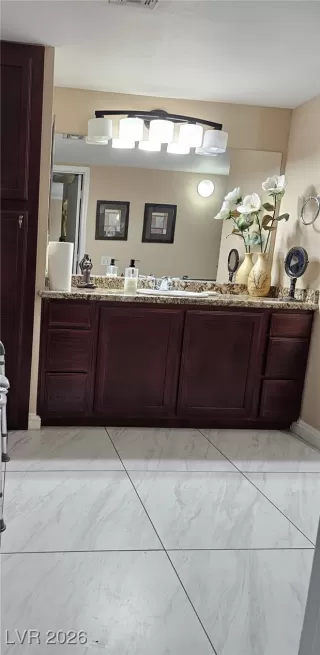 Photo #5: 2753187 Listing 