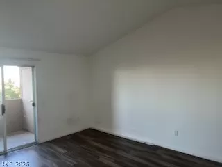 Photo #1: 2753194 Listing 