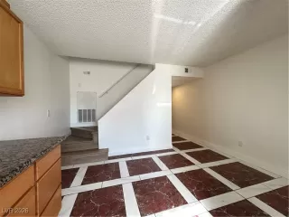 Photo #4: 2753216 Listing 