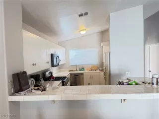 Photo #5: 2753266 Listing 