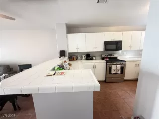 Photo #6: 2753266 Listing 