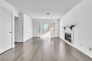 Photo #2: 2753274 Listing 