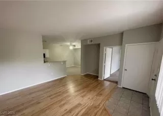 Photo #5: 2753396 Listing 