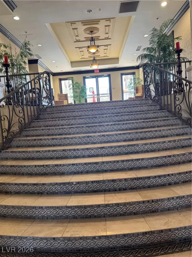 MLS: 2753415 Condo For Sale