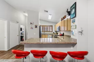 Photo #6: 2753437 Listing 