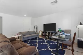 Photo #3: 2753467 Listing 