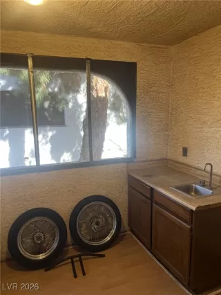 Photo #5: 2753485 Listing 