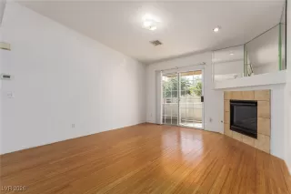 Photo #6: 2753487 Listing