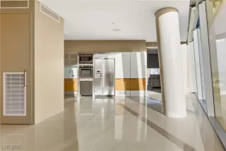 Photo #4: 2753509 Listing 