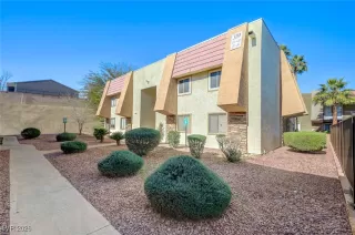 Photo #1: 2753610 Listing 