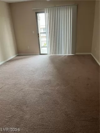 Photo #3: 2753622 Listing