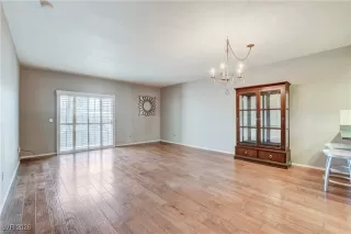 Photo #3: 2753629 Listing 