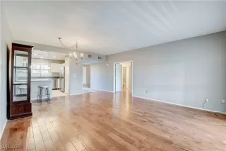 Photo #6: 2753629 Listing 