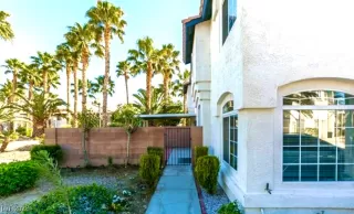 Photo #2: 2753658 Listing 