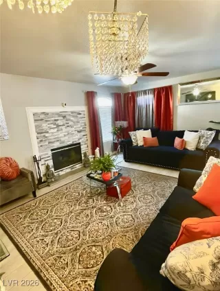 Photo #4: 2753658 Listing 