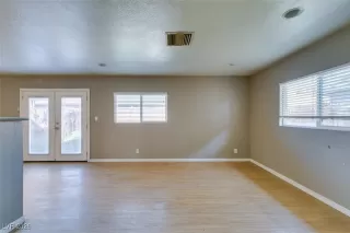 Photo #5: 2753720 Listing 