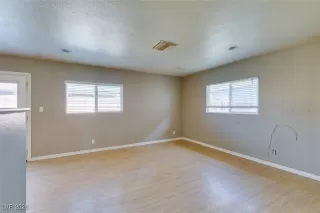 Photo #6: 2753720 Listing 