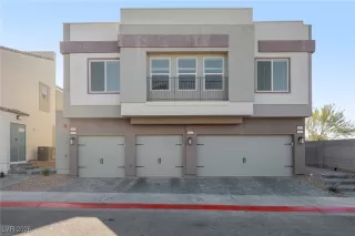 More Details about MLS # 2753725 : 4907 CHIDLAW AVENUE 1