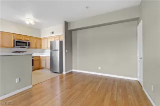 Photo #5: 2753729 Listing 