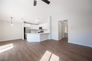 Photo #3: 2753759 Listing 