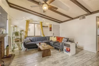 Photo #4: 2753840 Listing 